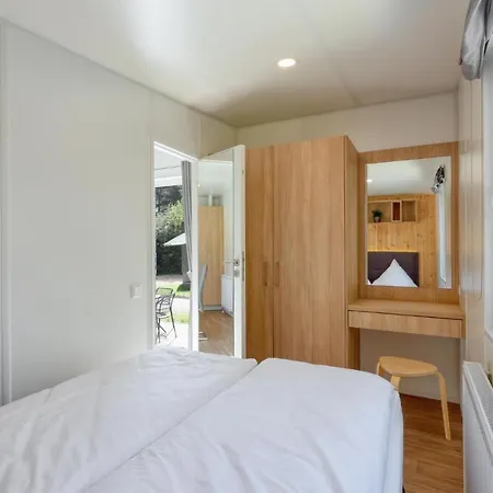 度假居 Tiny Haus 65 Am Brombachsee